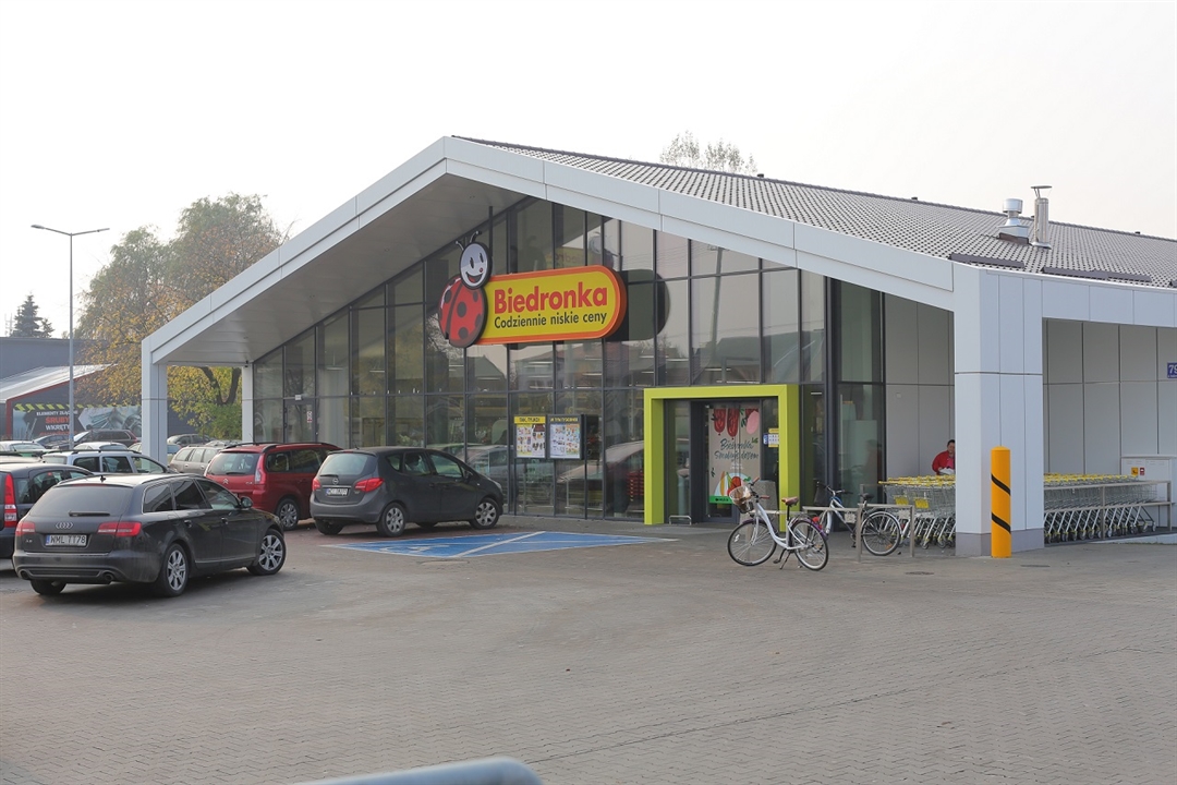 Budynek handlowy w Ciechanowie ul. Sienkiewicza